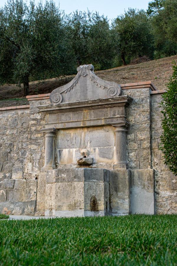 L'Antica Fontana - Casa Vacanze B&B วิจจาเนลโล ภายนอก รูปภาพ
